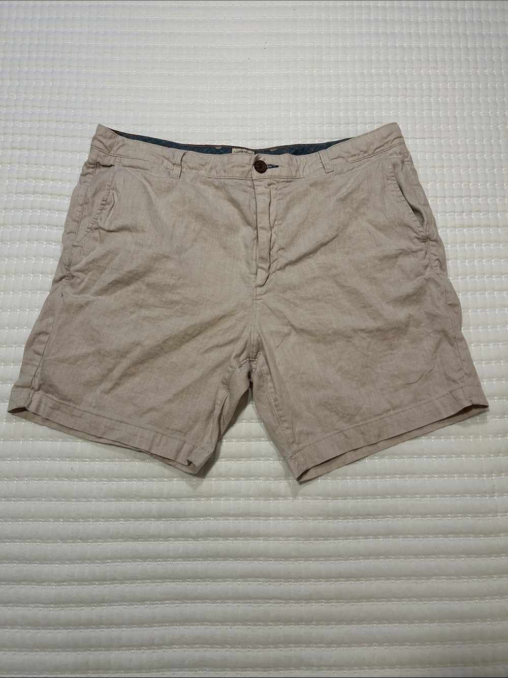 Faherty Sandstone Flat-Front Linen-Blend Shorts 36” waist